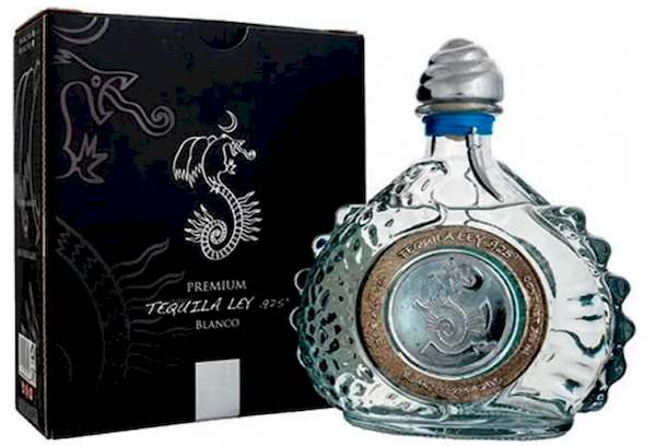 Añejo Premium